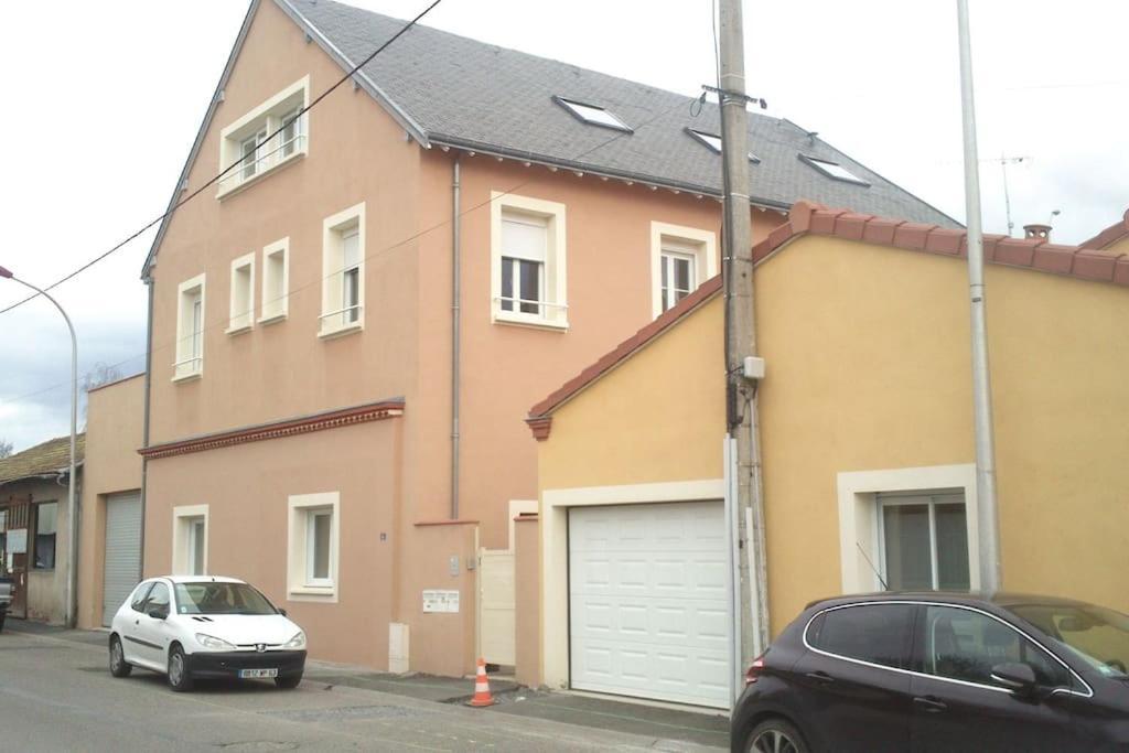 Simplicite Et Calme En A Apartment